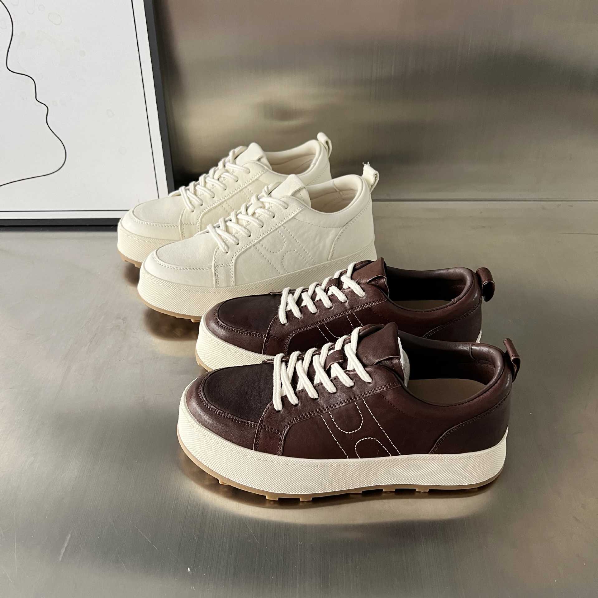 Damen Sportliche Lace-Up Sneakers mit komfortabler Plateau-Sohle R&B