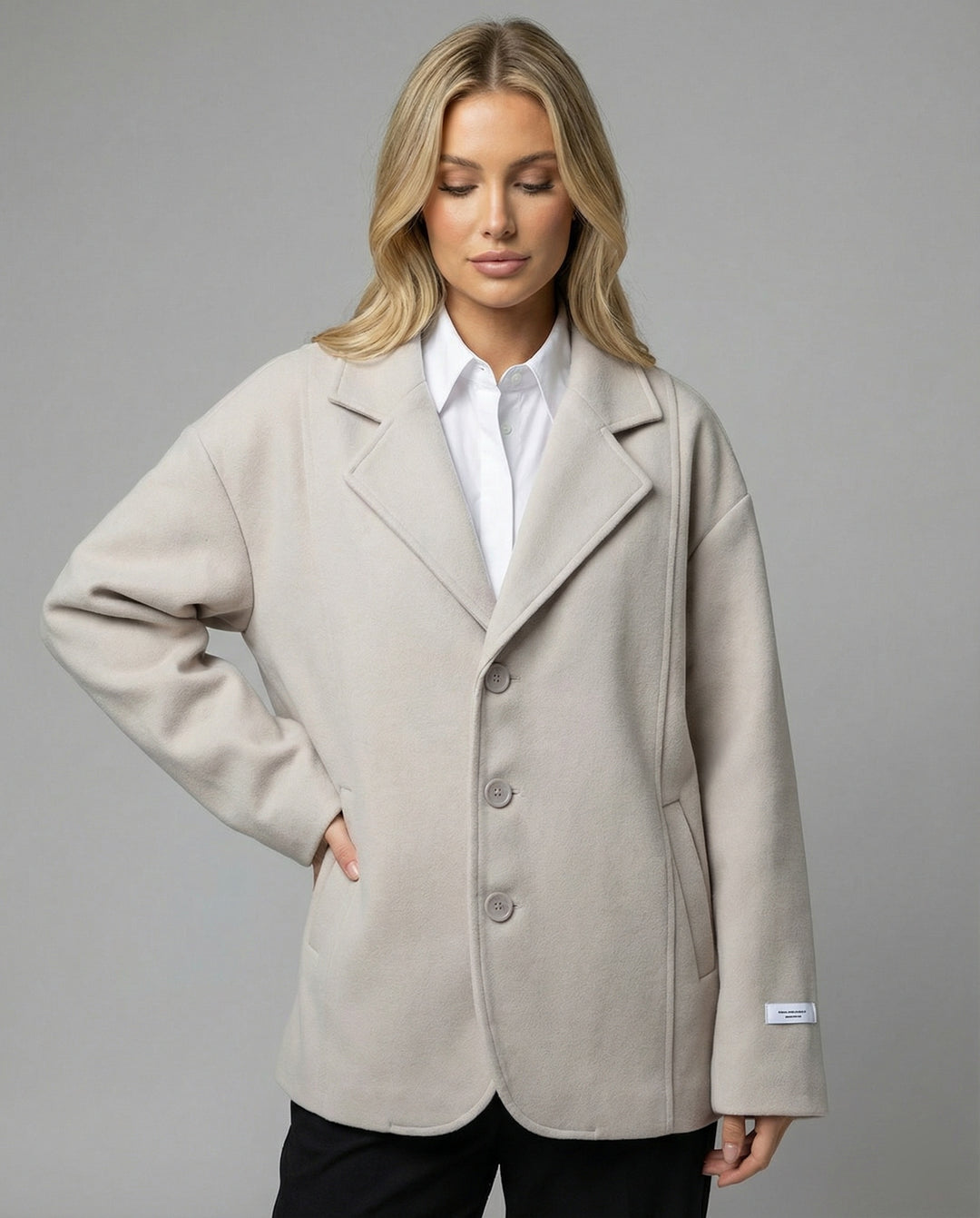 Damen weiße strickjacke weit geschnittener Strickcardigan mit Knopfleiste und Eingriffstaschen R&B