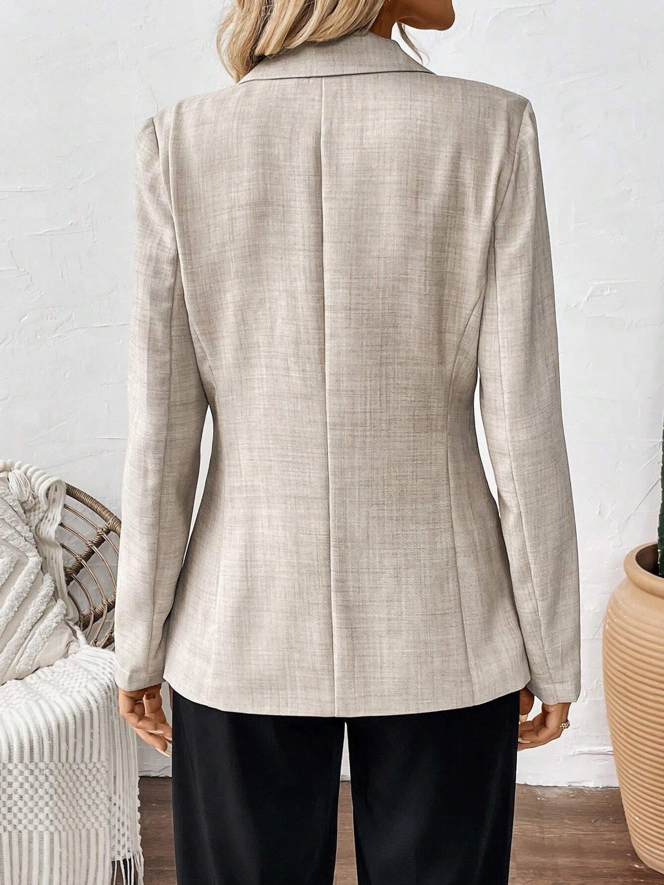 Damen Eleganter und leichter Blazer mit modernem Schnitt und praktischen Taschen R&B