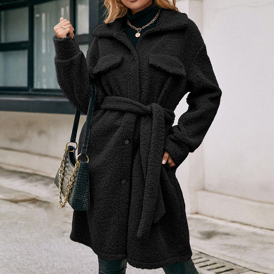 Damen Kuschelige Teddyjacke mit großzügigen Taschen und Knopfdetails R&B