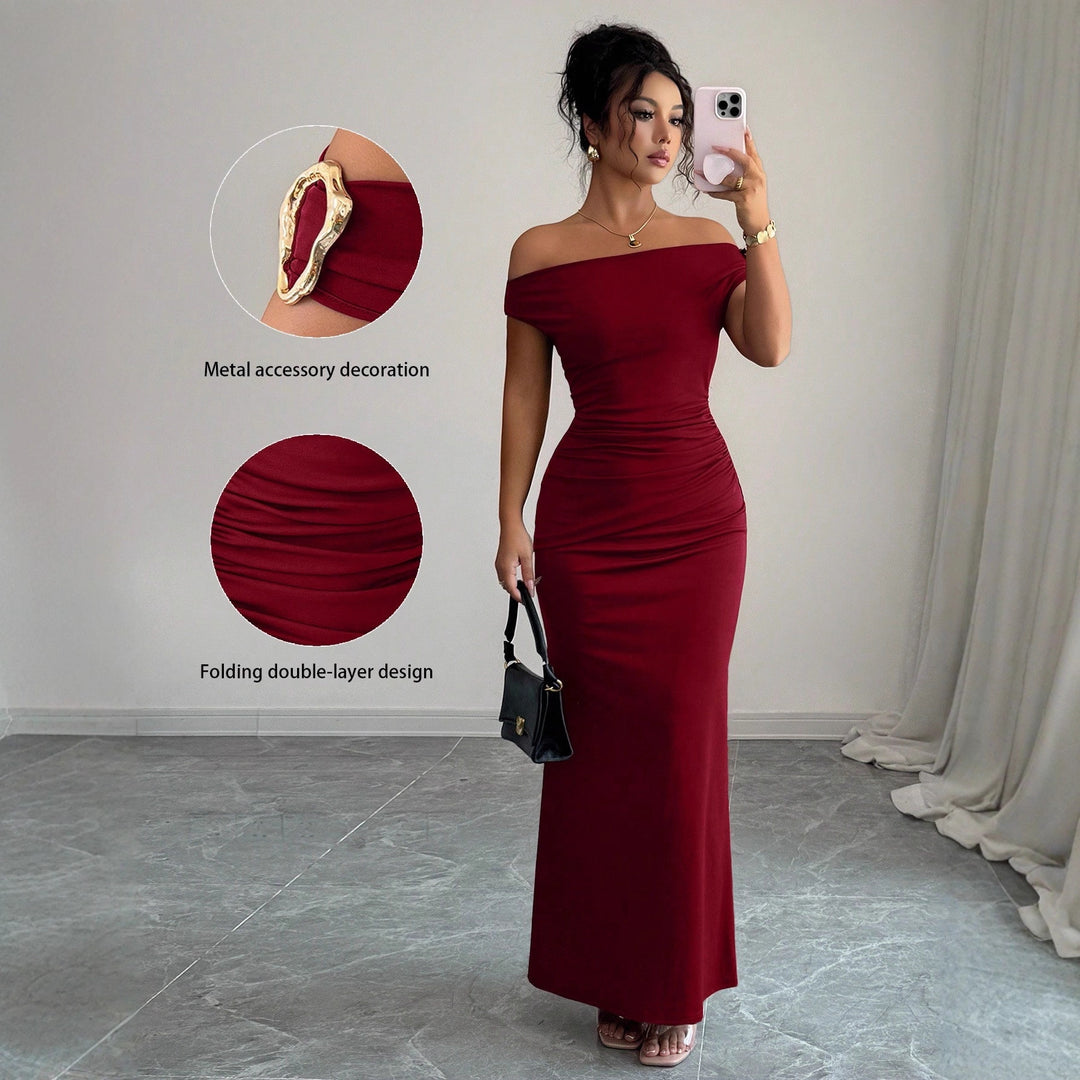 Damen Wickelmaxikleid mit schmalem Schnitt und auffälligen Details R&B