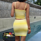 Damen Zweiteiliges Sommer-Outfit mit schmalem Oberteil und engem Rock R&B