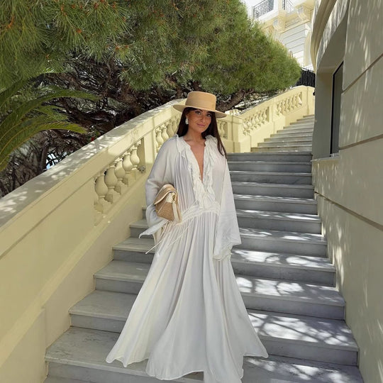 Damen Maxi-Kleid mit elegantem Rüschendesign und tiefem V-Ausschnitt R&B