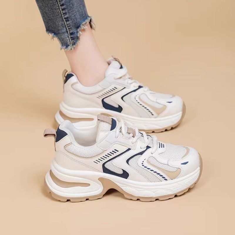 Damen Sportliche Sneakers mit reflektierenden Elementen und dämpfender Sohle