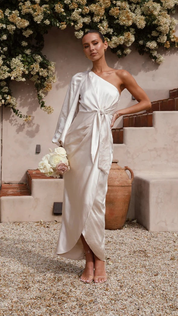 Damen Wickelkleid mit asymmetrischem Design und elegantem Taillengürtel R&B