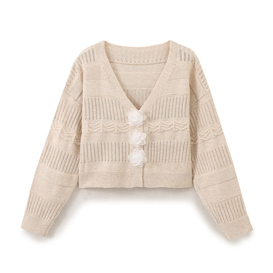 Damen modische Strickjacke mit romantischen Blumenknöpfen und lässigem Schnitt R&B