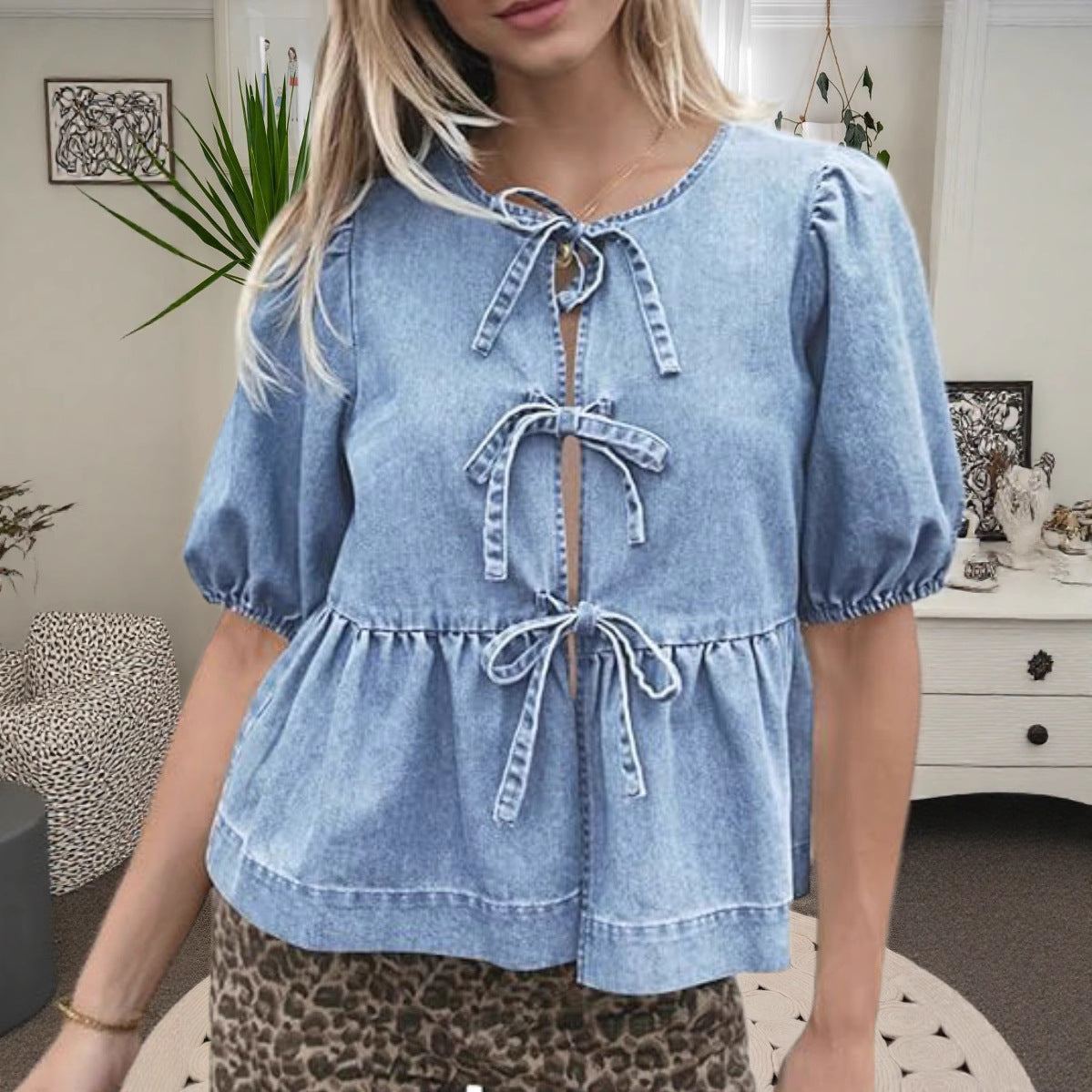 Damen Modische Jeansbluse mit dekorativen Schleifendetails und voluminösen Ärmeln R&B