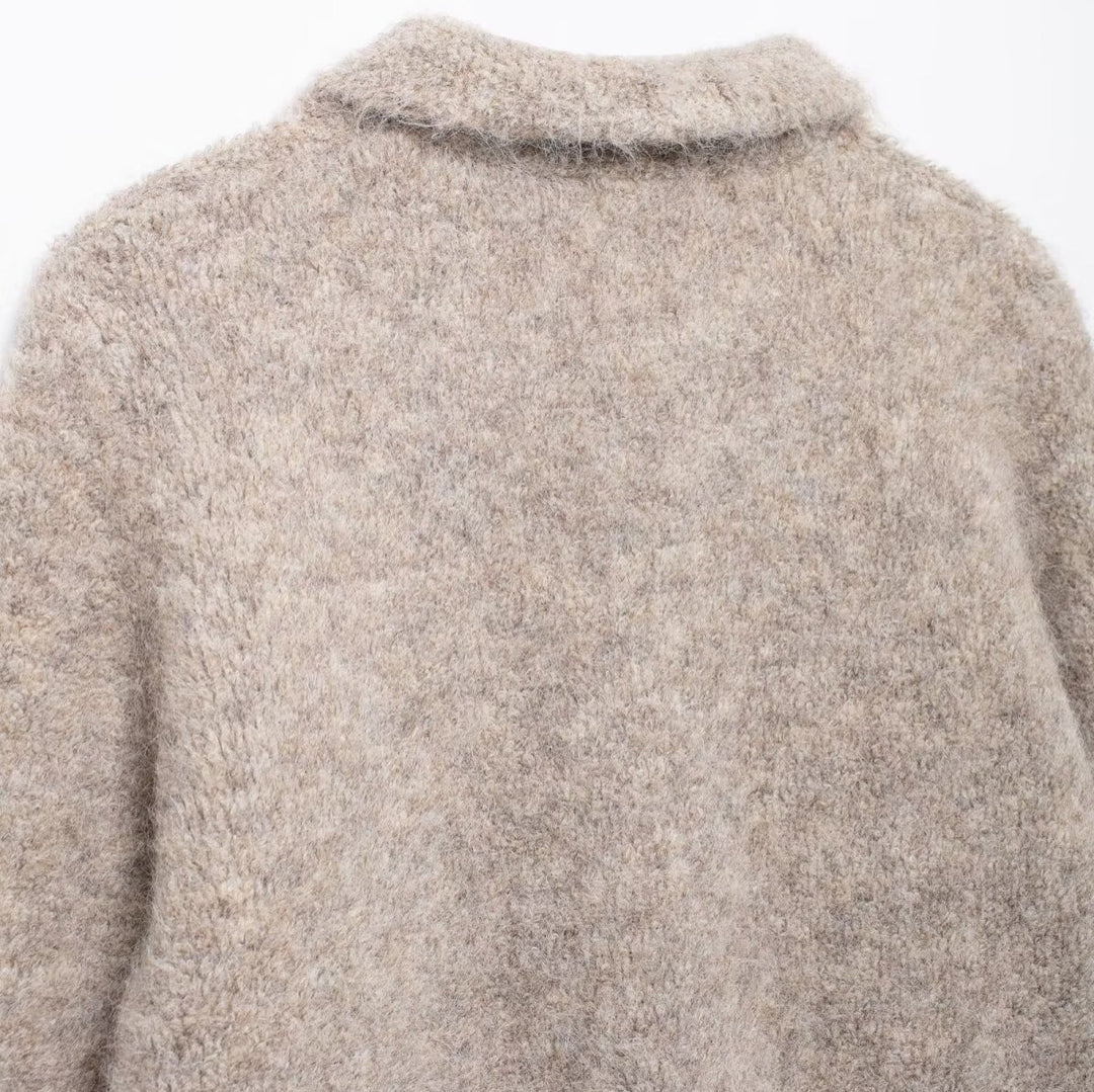 Damen elegante Wolljacke mit dekorativen Blütenknöpfen R&B