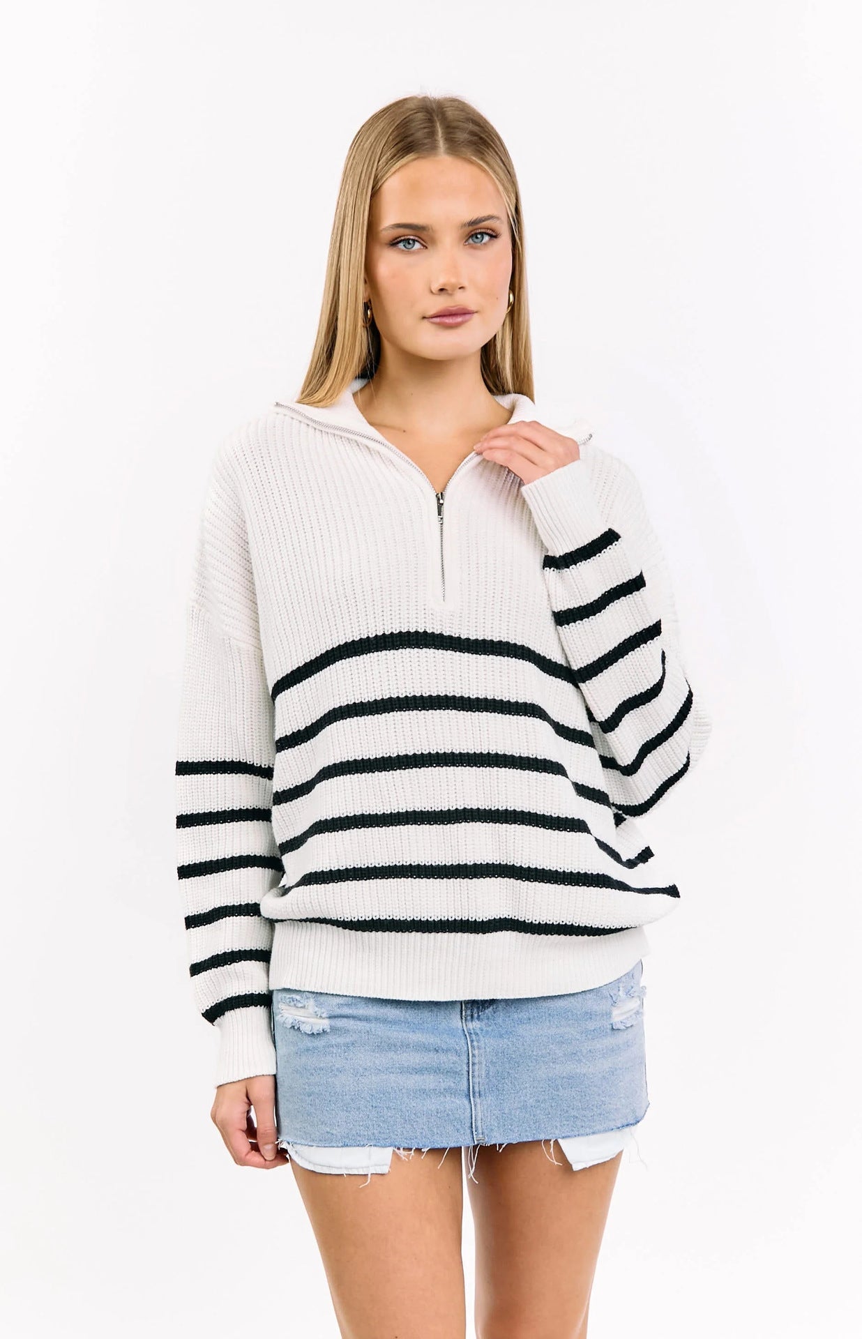 Damen sportlicher Strickpullover mit halbem Reißverschluss und Streifenmuster R&B