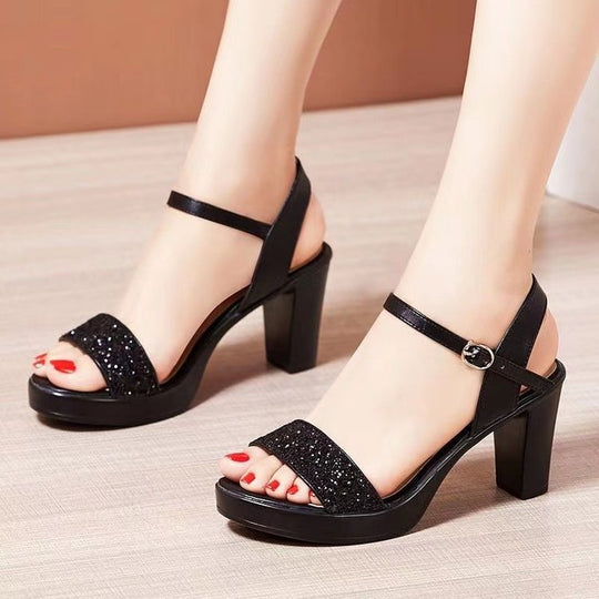 Damen Blockabsatz-Sandaletten mit glamourösen Glitzerakzenten und verstellbarem Riemen R&B