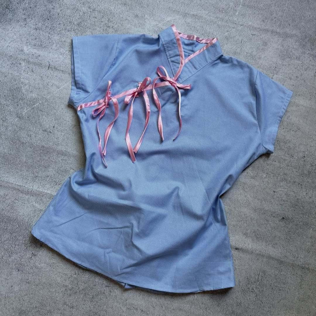 Damen Urbanes Karo-Top mit raffinierten Rüschendetails R&B