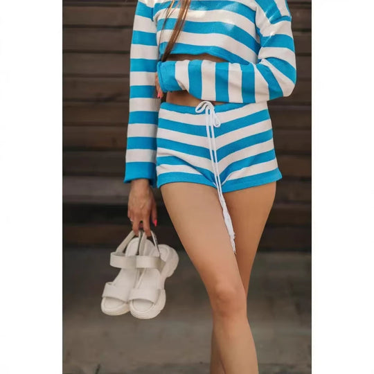 Damen lässiges Strand-Set mit cropped Pullover und kurzen Hosen R&B