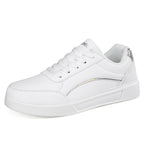 Damen nan niedrig geschnittener Kunstleder Sneaker mit holografischem Fersenbesatz R&B
