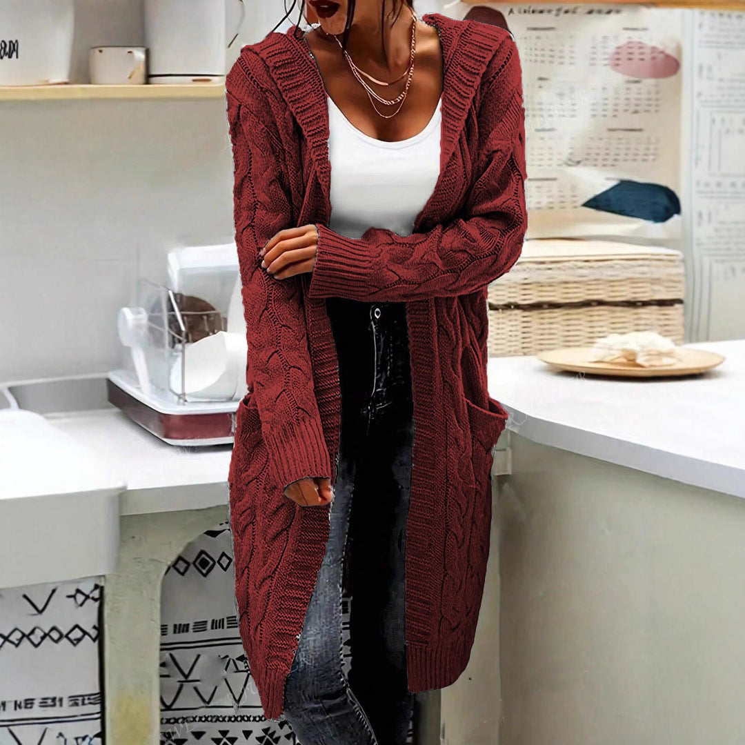 Damen Grobstrickjacke mit hochwertigen Zopfmustern und praktischen Taschen R&B