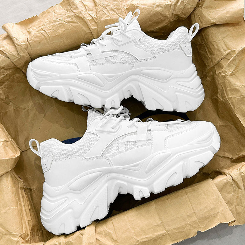 Damen Sportliche Sneaker mit rutschfester Sohle und atmungsaktiven Netz-Einsätzen EB