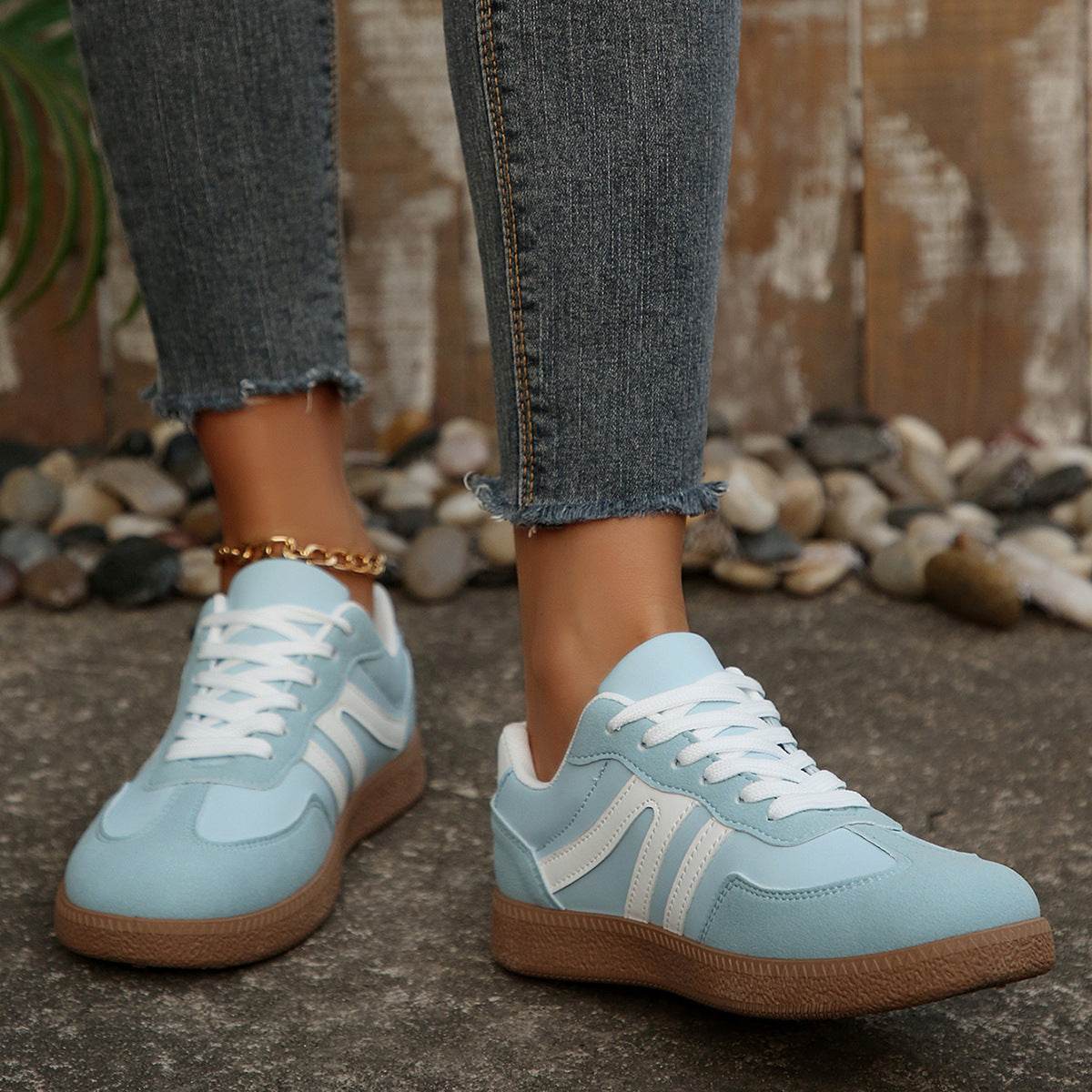 Damen Sportliche Freizeit-Sneaker mit klassischer Silhouette und atmungsaktiver Oberfläche R&B