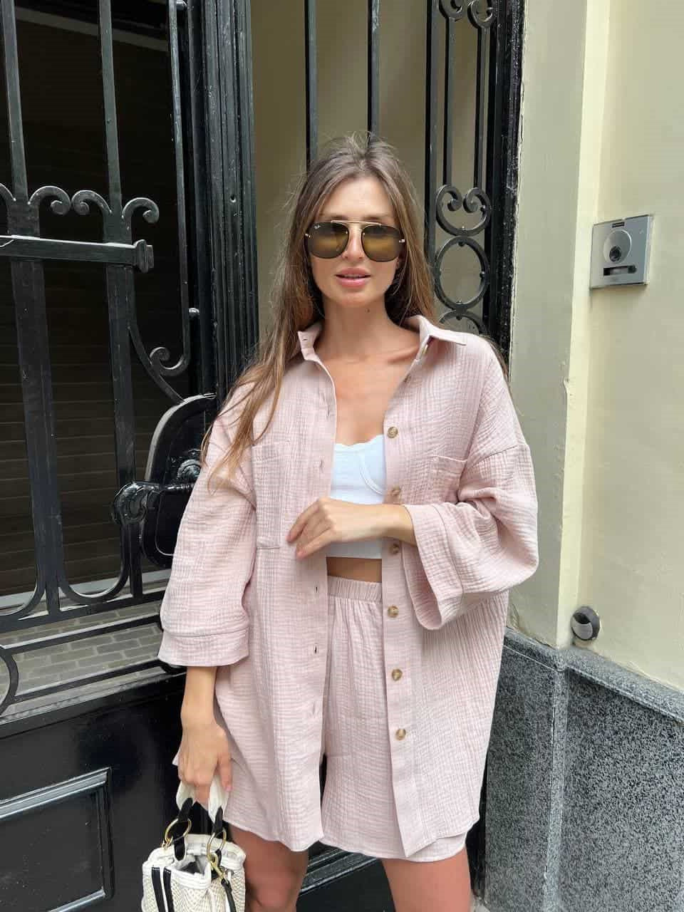 Damen Lässiges Zweiteiliges Set aus leichtem Baumwollmaterial mit oversized Hemd und Shorts R&B