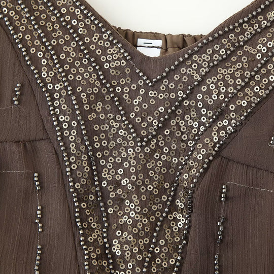 Damen Sommerliches Kleid mit elegantem V-Ausschnitt und raffinierten Rüschendetails R&B
