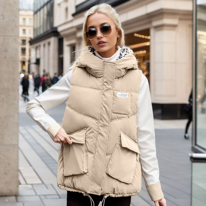 Damen gesteppte Winterweste mit verstellbarer Kapuze und praktischen Taschen R&B