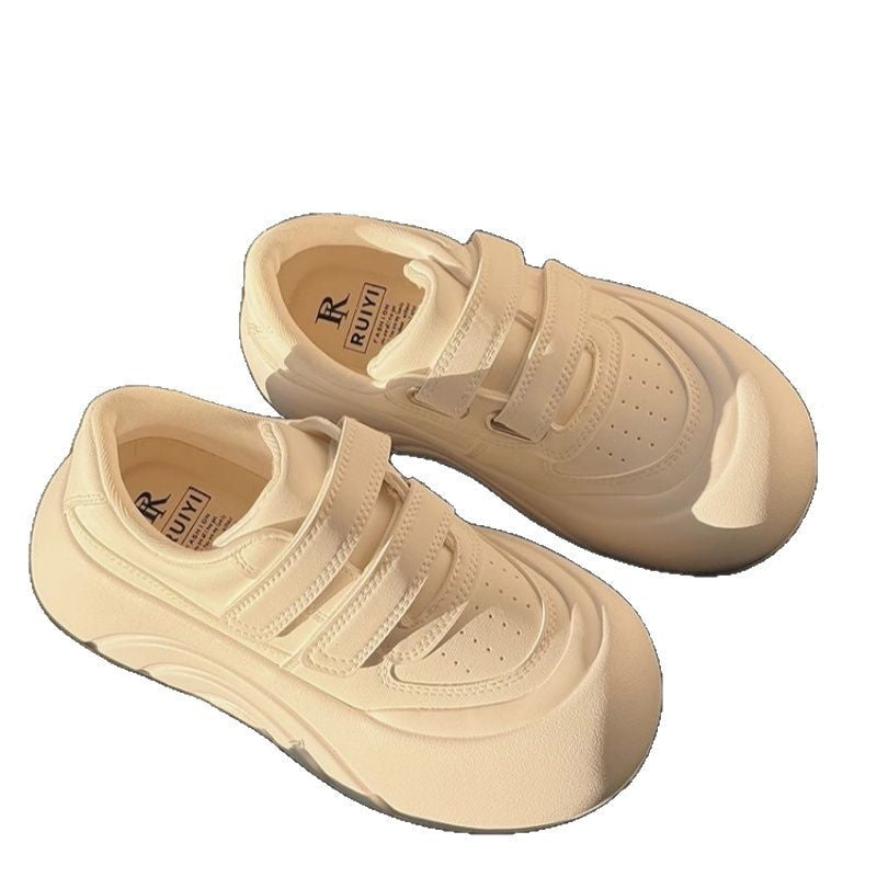 Damen Nachhaltige Sneaker mit verstellbarem Klettverschluss und dämpfender Sohle