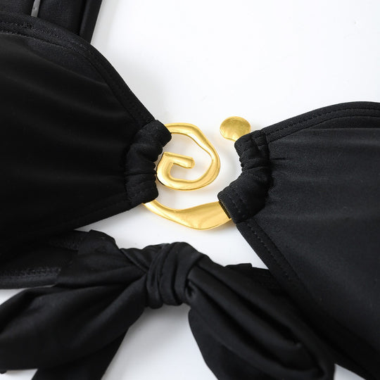 Damen Elegant geschnittenes Bikini-Set mit dekorativen Metallelementen R&B