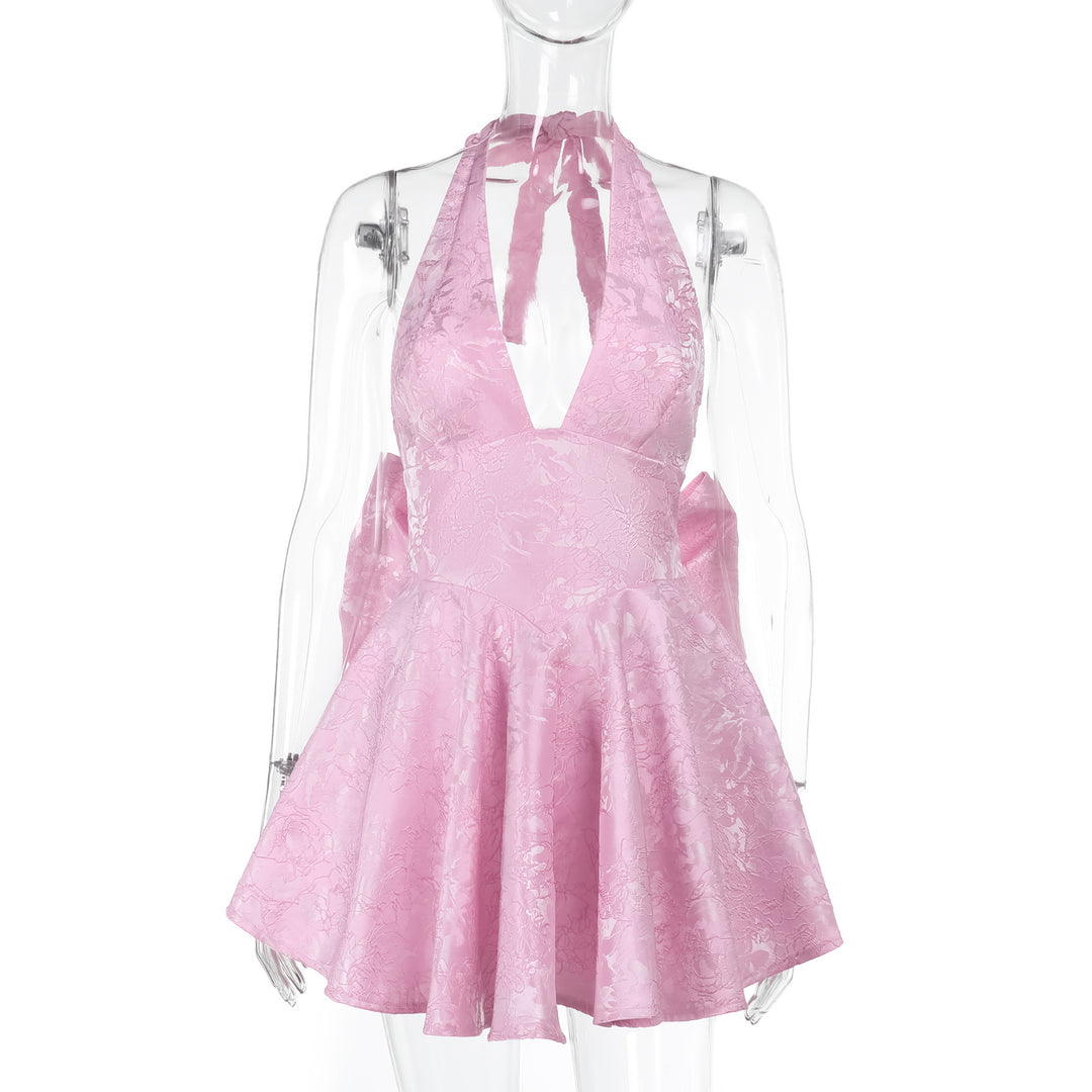 Damen Kleid mit tiefem V-Ausschnitt und ausgestelltem Rock R&B