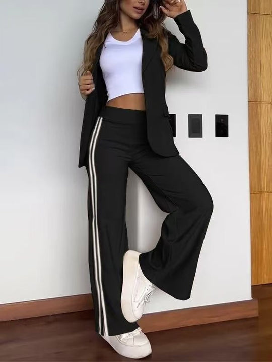 Damen nan sportlich-elegantes Zweiteiler-Blazer-Set mit tailliertem Blazer und weitem Jogginghosen‑Schnitt samt Seitenstreifen R&B
