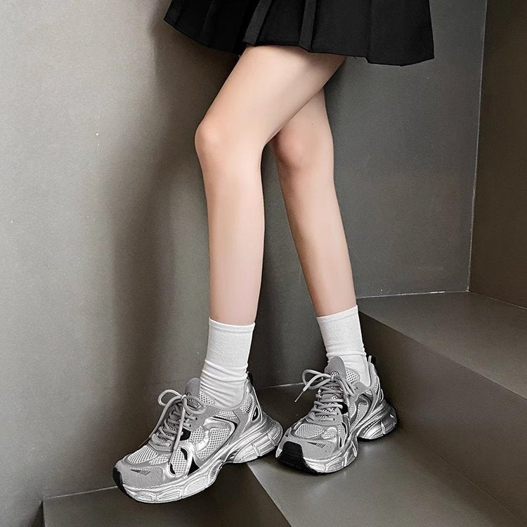 Damen Lauf- und Freizeitsneaker mit atmungsaktivem Obermaterial und gepolsterter Sohle R&B