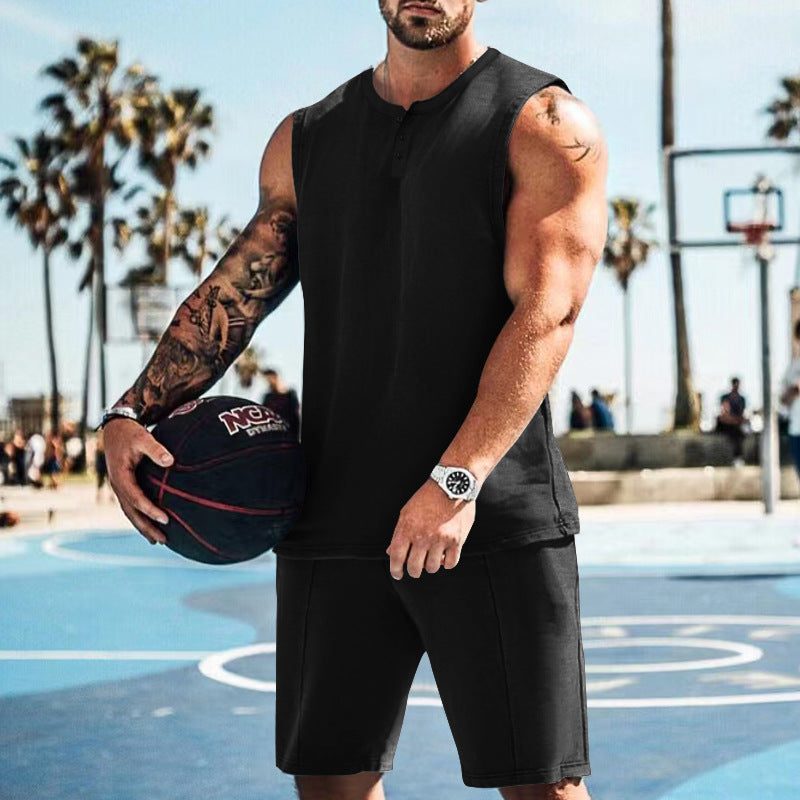 Herren sportliches Trainingsoutfit mit ärmellosem Oberteil und Shorts R&B