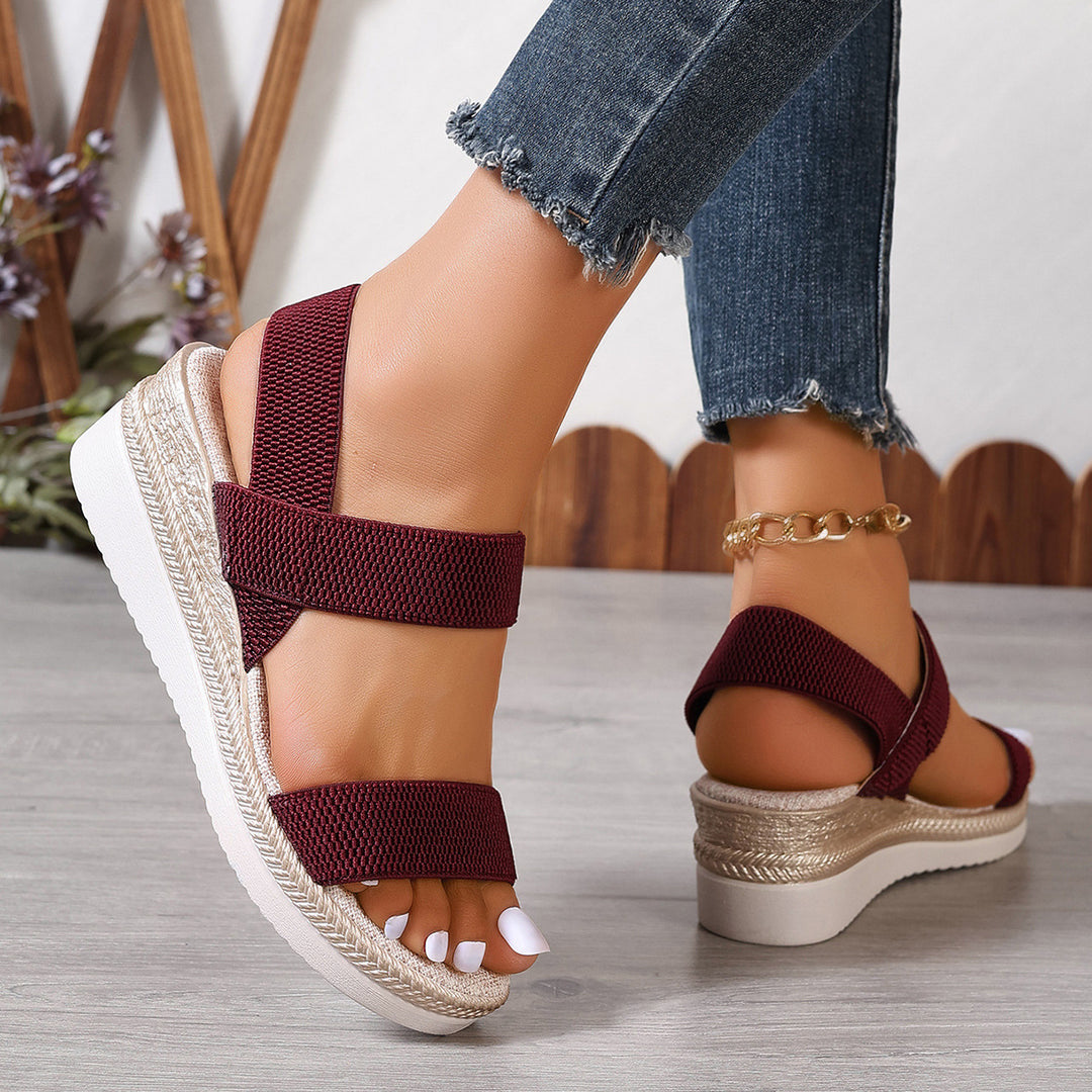 Damen Sandalen mit rutschfester Sohle und elastischen Riemen R&B