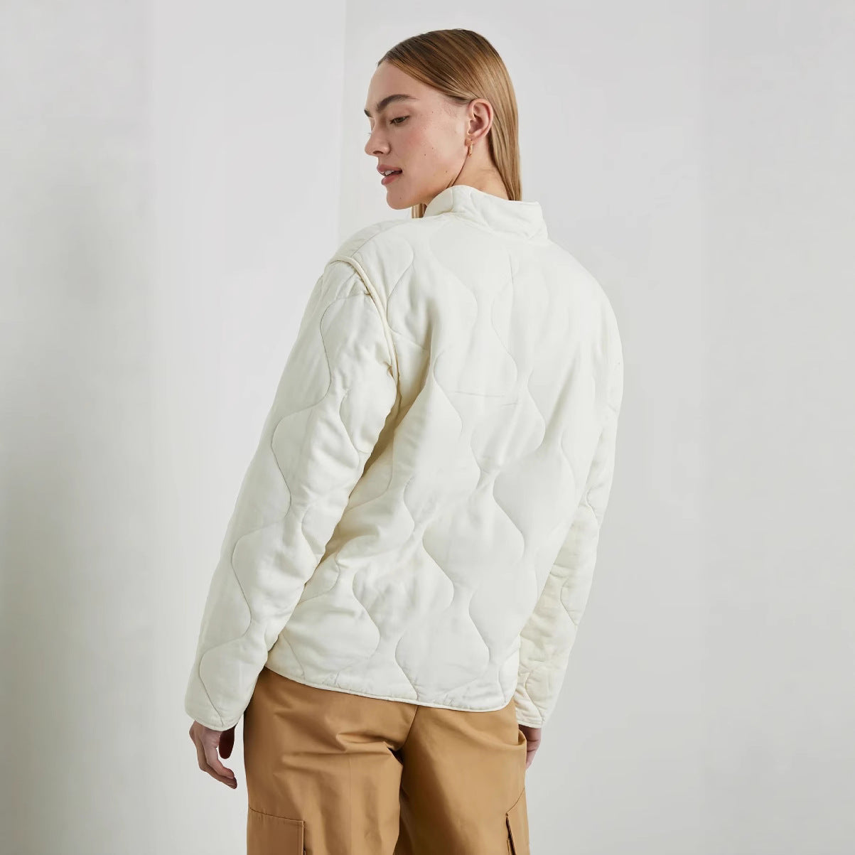 Damen gesteppte Oversized-Jacke mit hohem Kragen und elastischem Bund R&B