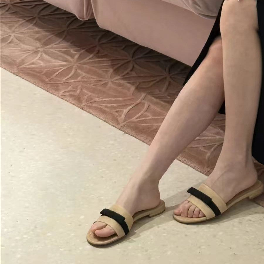 Damen Slides mit breitem Riemen und komfortabler Sohle R&B