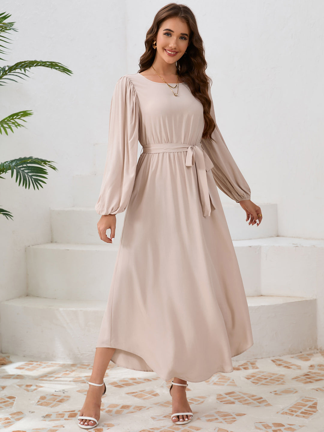 Damen Elegantes Maxikleid mit weitem Schnitt und Ballonärmeln R&B
