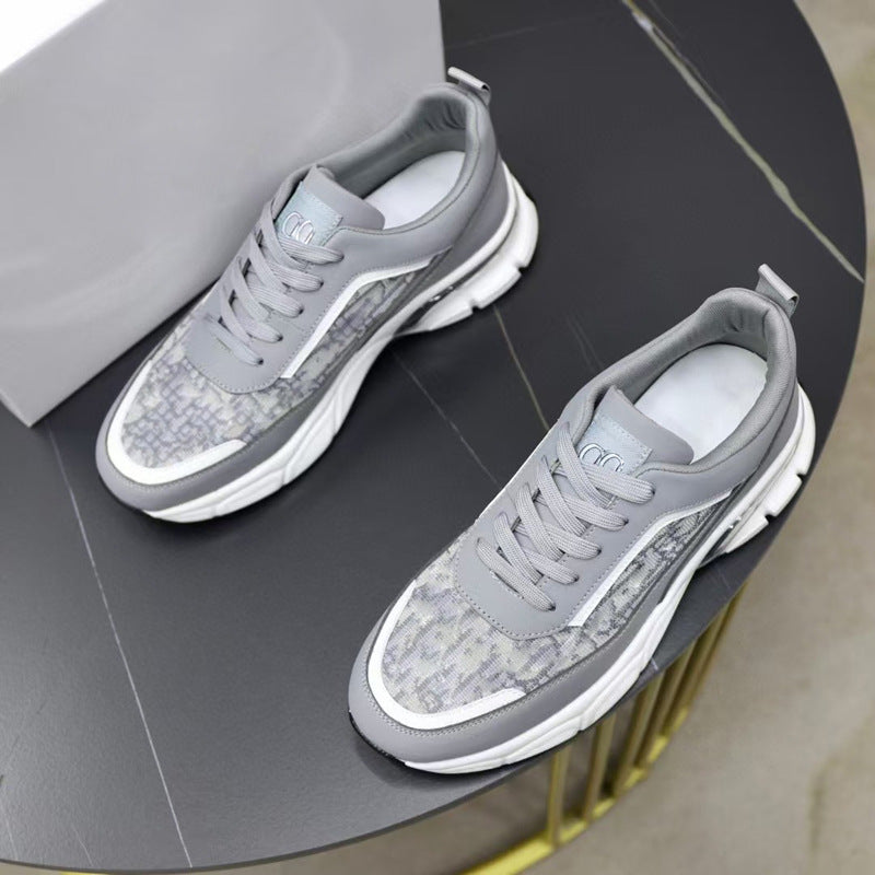 Damen Sportliche Sneakers mit atmungsaktiver Oberflächenstruktur und stabiler Dämpfung R&B