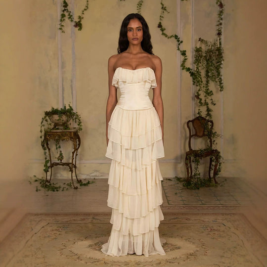 Damen Elegantes, schulterfreies Maxikleid mit fließenden Rüschen R&B
