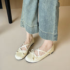 Damen Ballerina mit verstellbarem Riemen und dekorativem Schleifendetail