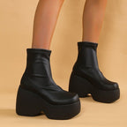 Damen Chunky Ankle Boots mit hohem Plateau und elastischem Obermaterial Heidi Mode