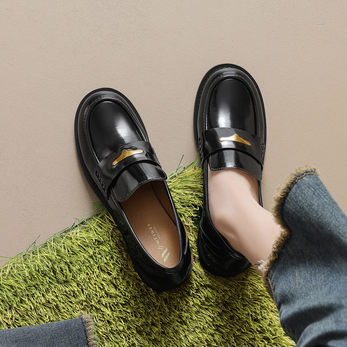 Damen Mokassins mit elegantem Goldakzent