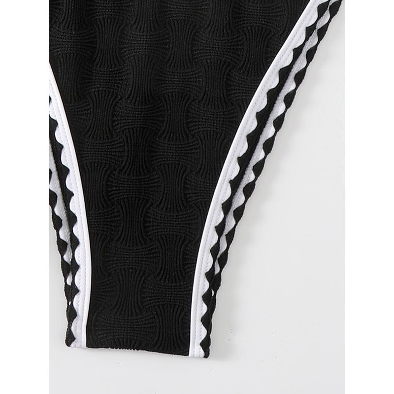 Damen Bikini-Set mit strukturiertem Oberteil und hoch geschnittenem Unterteil R&B