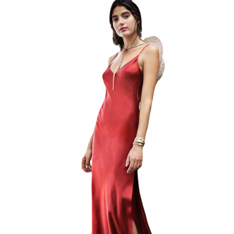 Damen Elegantes Maxikleid mit schmalen Spaghetti-Trägern und fließendem Schnitt R&B