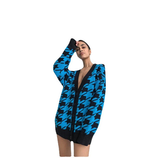 Damen modische Strickjacke mit V-Ausschnitt und Knopfdetails R&B