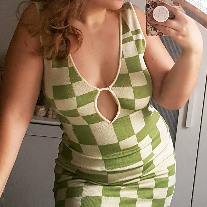 Damen Bodycon-Kleid mit auffälligem Schachmuster und tiefem V-Ausschnitt R&B