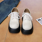 Damen Chunky Schnürschuhe mit robuster Plattform und stylishen Akzenten R&B