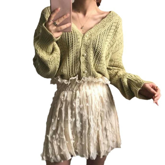 Damen Grobstrickpullover mit modischem V-Ausschnitt und Knopfdetails R&B