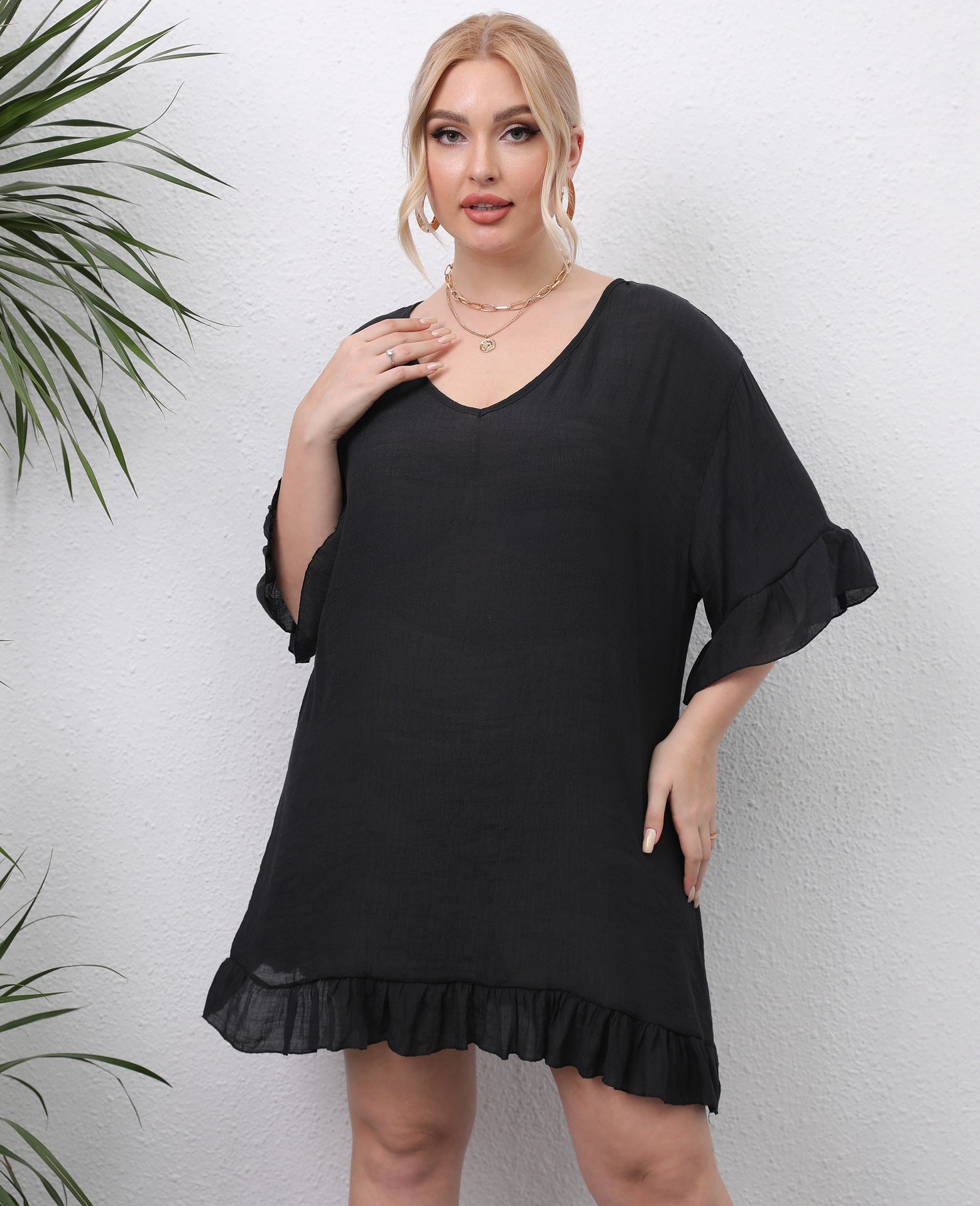 Damen leichtes Strandkleid mit voluminösen Rüschen R&B