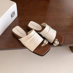 Damen modische Mules mit elegantem Riemen und luxuriösem Glanz