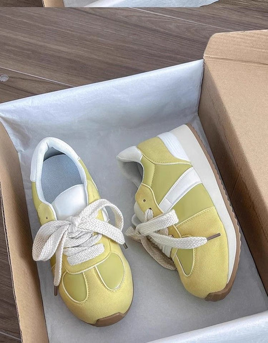 Damen Sportliche Sneaker mit bequemer Dämpfung und atmungsaktiver Oberflächenstruktur R&B
