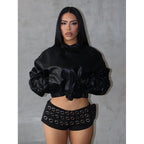 Damen modischer Minirock mit asymmetrischem Schnitt und metallischen Details R&B