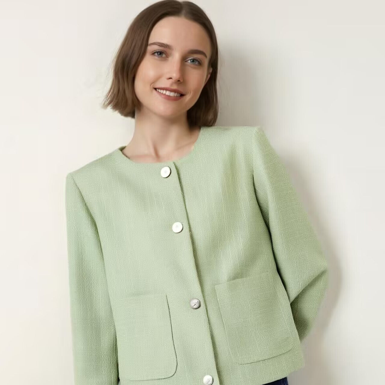 Damen Kurzjacke mit strukturierter Oberfläche und großen Taschen R&B