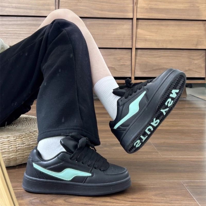 Damen Sneakers im sportlichen Vintage-Stil mit gepolsterter Innensohle